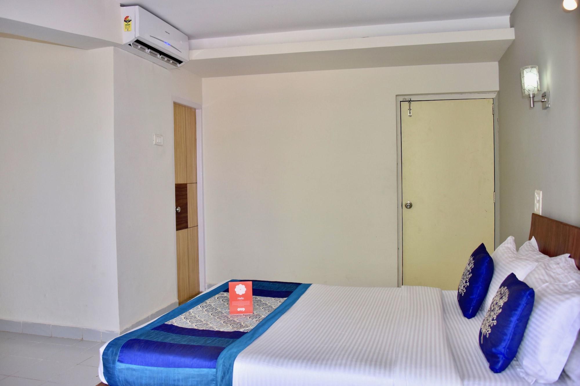 Hotel Q Lite Calangute Esterno foto