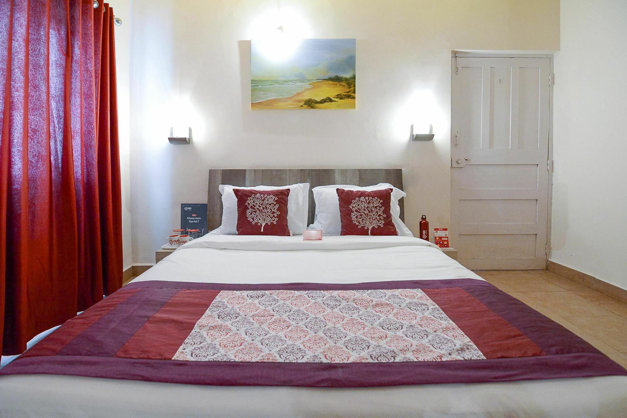Hotel Q Lite Calangute Esterno foto
